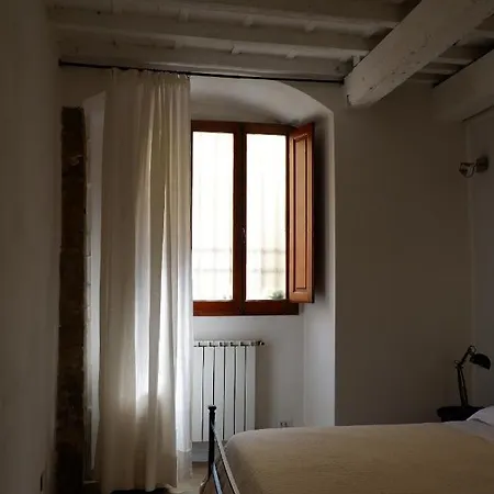 Appartement A Due Passi Da Ponte Vecchio *
